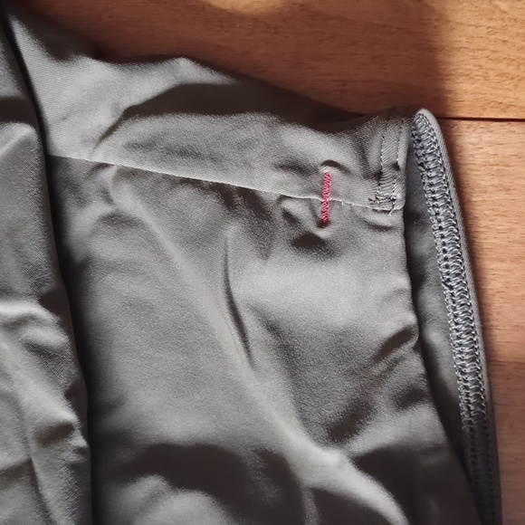 Everlane The V Neck One Piece - Picture 12 of 12